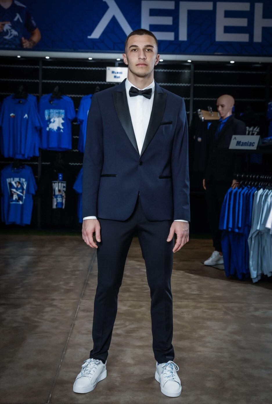 Tuxedo virgin wool