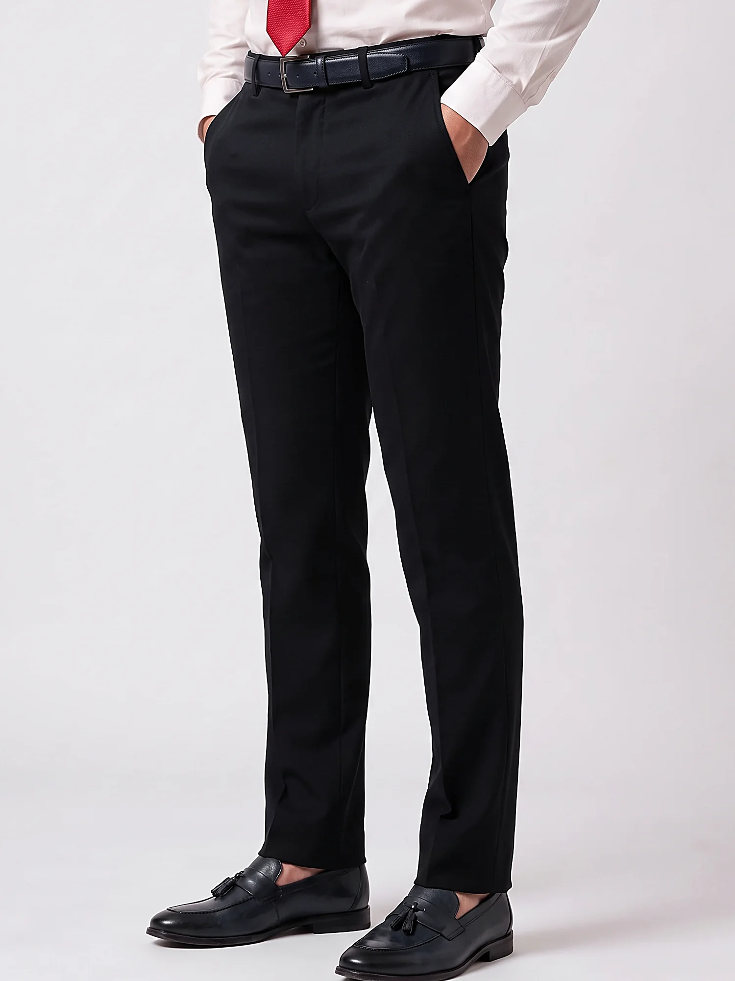 Holly rips trousers Holly rips trousers