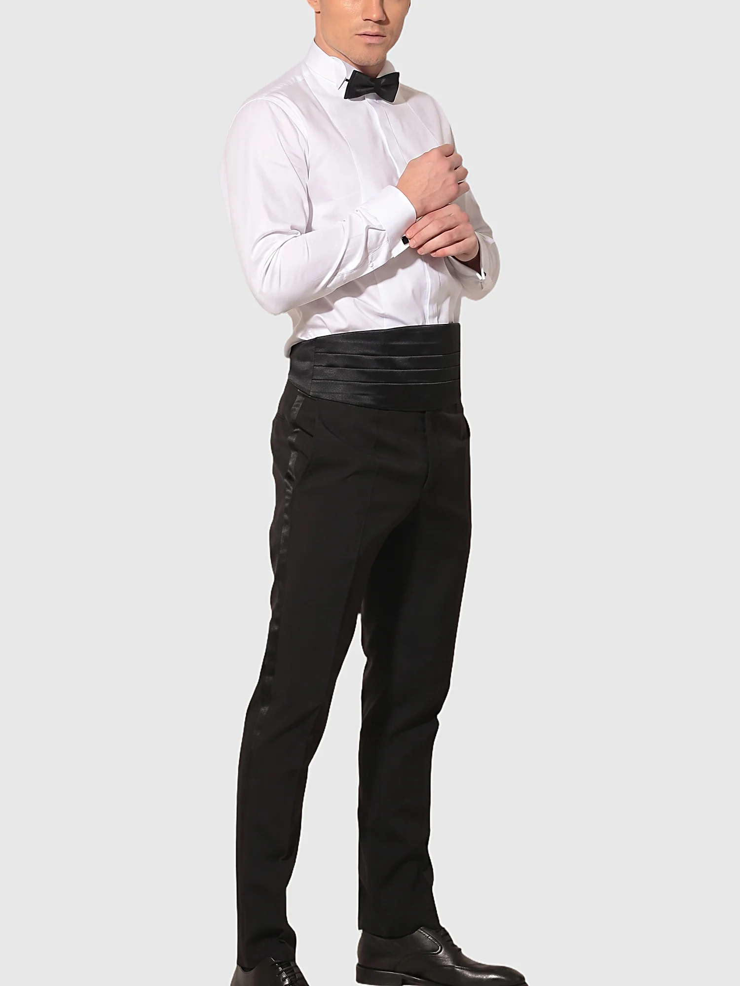 Риза памук, slim fit, скрито закопчаване, коктейл яка Риза памук, slim fit, скрито закопчаване, коктейл яка