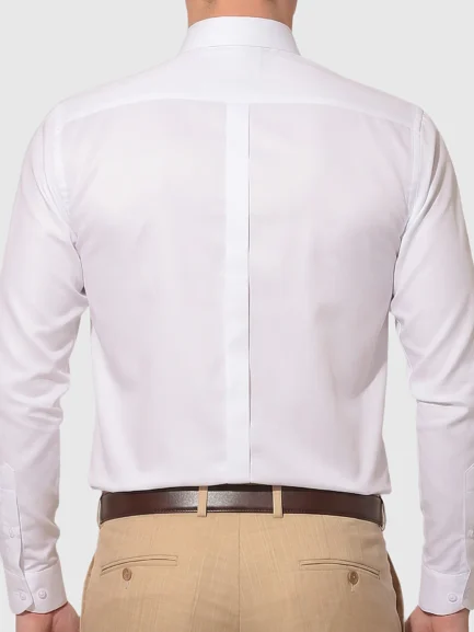 White cotton shirt, slim fit, concealed fastening