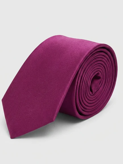 Tie light purple satin