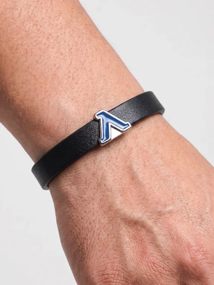 Leather bracelet with "L" logo Leather bracelet with "L" logo